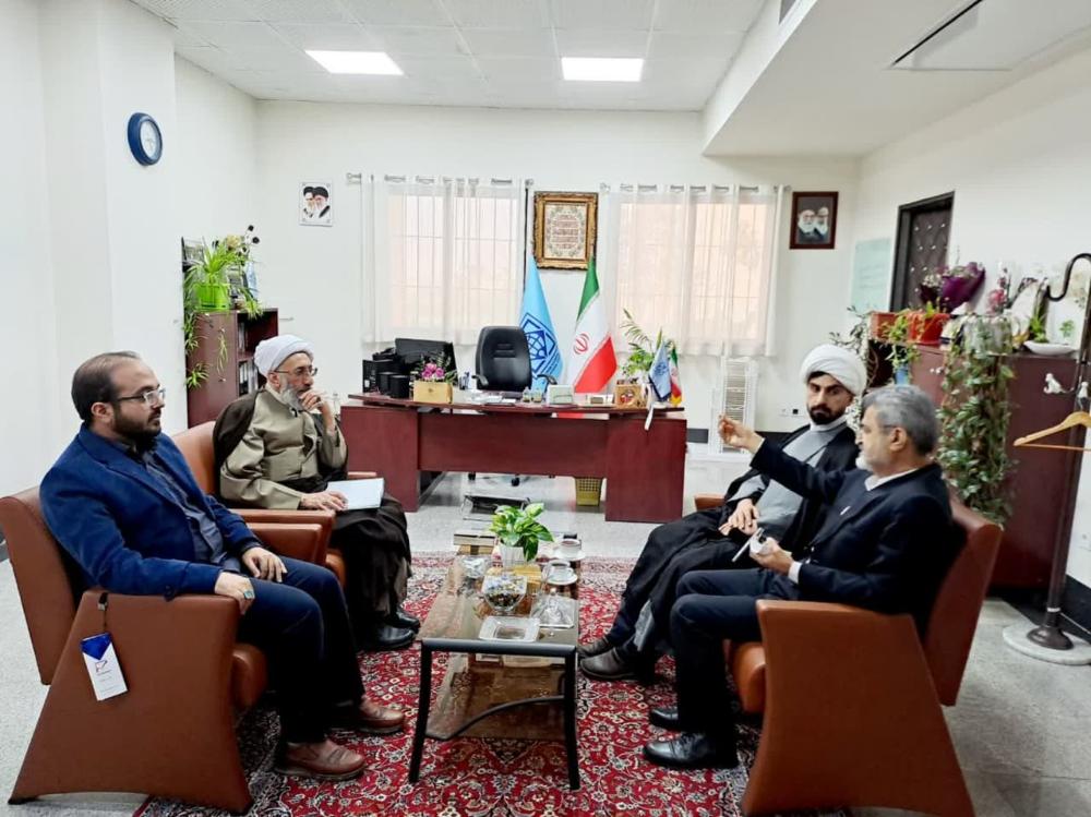 نشست مسئول نهاد مقام معظم رهبری در دانشگاه‌های استان با رئیس دانشکده معماری و شهرسازی دانشگاه